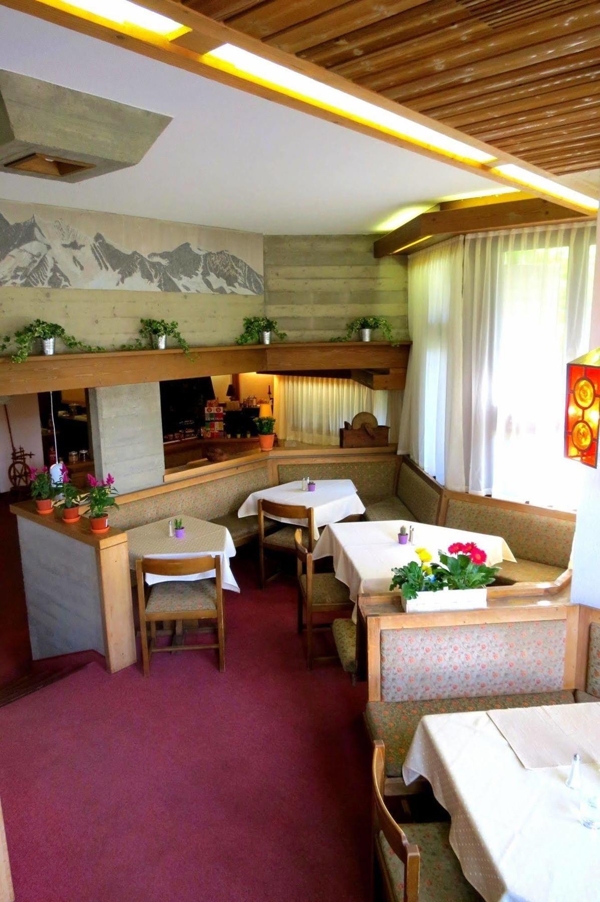 Hotel La Collina Saas-Fee Buitenkant foto