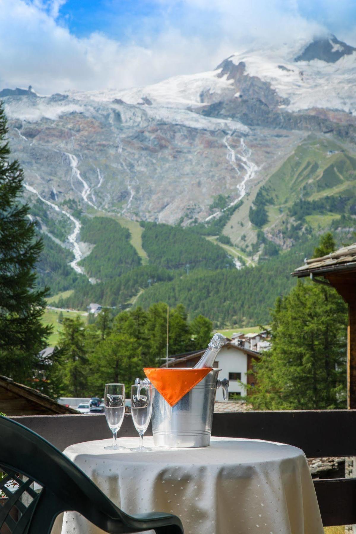 Hotel La Collina Saas-Fee Buitenkant foto